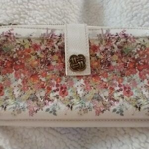 Elliott Lucca Wallet